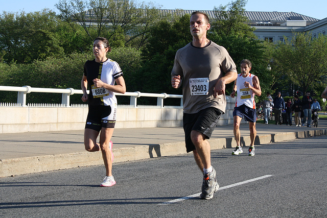 25.NCBF.10MileRun.TidalBasinEast.WDC.11April2010