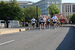 35.NCBF.10MileRun.TidalBasinEast.WDC.11April2010