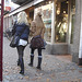 Déesses suédoises / MQ Swedish Booties walking on autumn leaves /    Ängelholm / Suède - Sweden.  23 octobre 2008