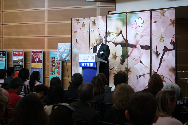 201.NCBF.KickOff.PressConference.Newseum.WDC.4March2010