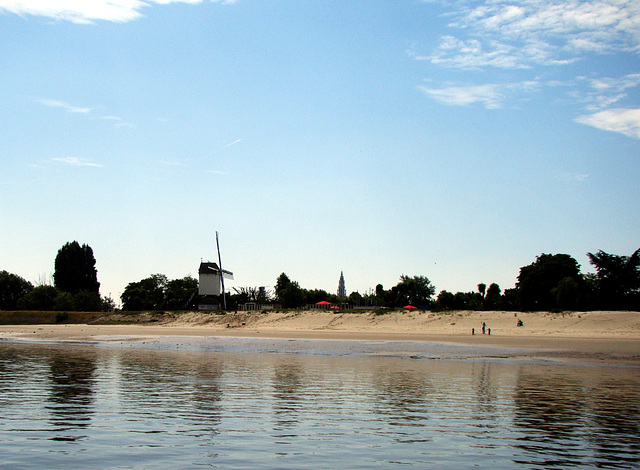 Het strand St. Anneke 2