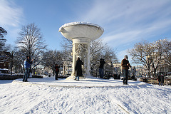 16.DayAfterSnowBlizzard.DupontCircle.WDC.7February2010