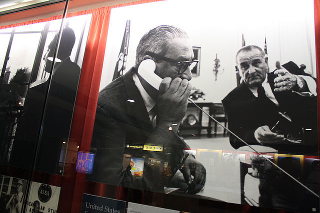 15.ThurgoodMarshallTribute.BWI.Airport.MD.10March2010