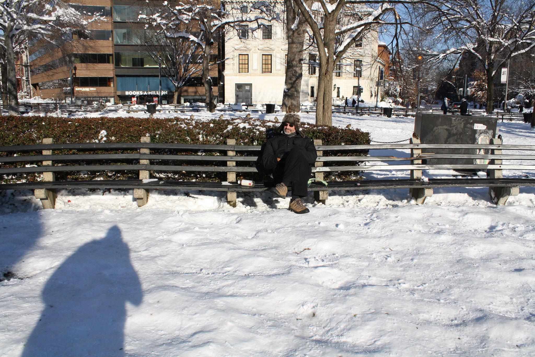 19.DayAfterSnowBlizzard.DupontCircle.WDC.7February2010