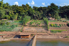 Other river side of the Maenam Khan