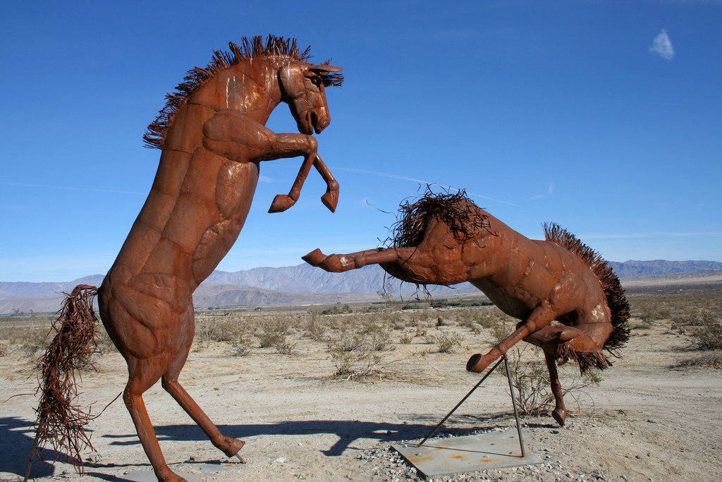 Galleta Meadows Estates Horse Sculpture (3619)