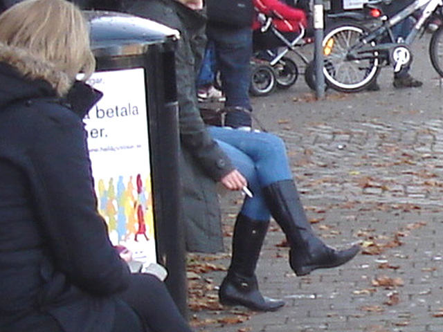 Frisör bus stop /  Ängelholm - Suède / Sweden.  23 octobre 2008