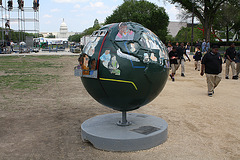 06.CoolGlobes.EarthDay.NationalMall.WDC.22April2010