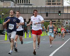 160.TheRace.5KRun.CrystalDrive.ArlingtonVA.2April2010