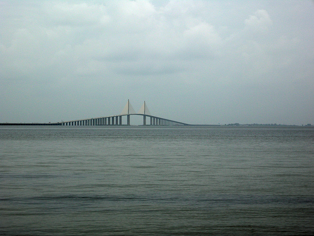 eine kleine Brücke ;-)