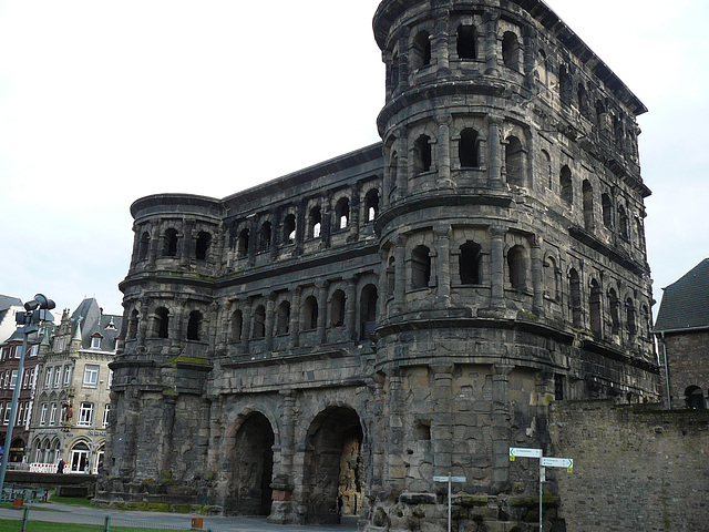 Porta Nigra, Trèves