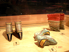 Nordic Inuit various footwears- Bata Shoe Museum. Toronto, Canada - 3 juillet 2007