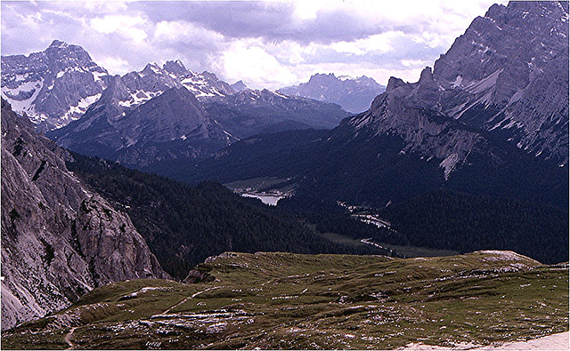 Alpen-5-074-81aw Auffahrt zur Aronzohütte (2320 m)