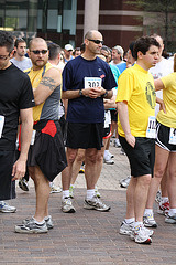 08.OnTheMark.5KRun.2121CrystalDrive.ArlingtonVA.2April2010