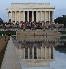 07.EasterSunriseService.LincolnMemorial.WDC.4April2010