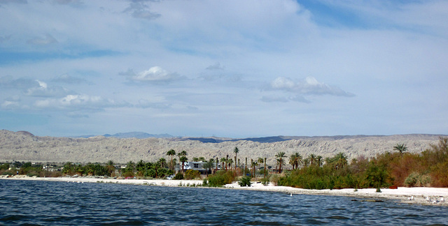 Kayaking On The Salton Sea (0751)