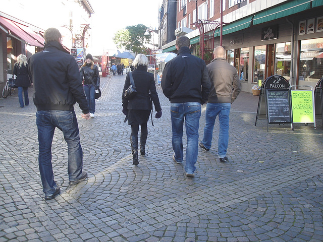 Dimani Swedish blond Lady in Dominatrix Boots /  Blonde suédoise en bottes à talons aiguilles -  Ängelholm / Suède - Sweden.   23-10-2008