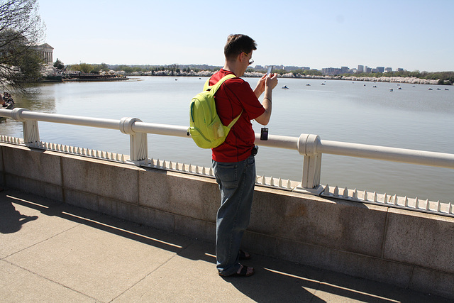 19.CherryBlossomFestival.TidalBasin.SW.WDC.1April2010