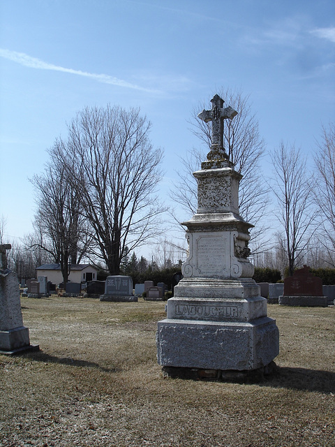 Cimetière St-André Apôtre