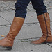 Danish blond in black and flat pale sexy pale boots /  Danoise blonde en bottes pâles à talons plats - Copenhague, Danemark.  20 octobre 2008
