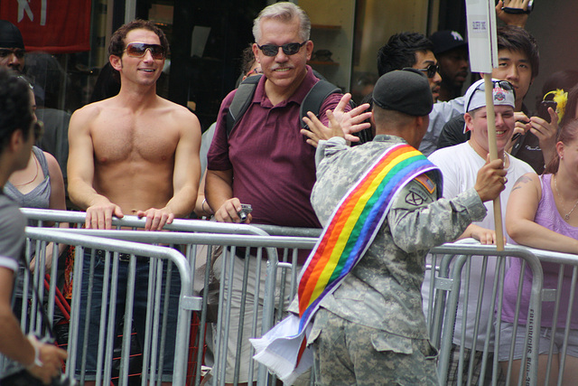 78.40thPride.Parade.NYC.27June2010