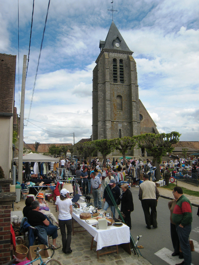 Vide-greniers - 1er mai 2010