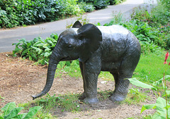 Dieser Elefant ist Teil des neuen Skulpturenparks in Stade