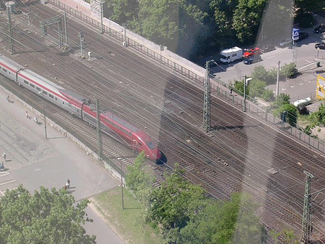 der  "THALYS"  von oben