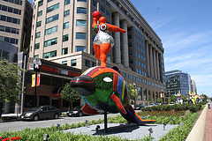 80.NikiDeSaintPhalle.NMWA.NYAvenue.WDC.15May2010