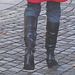 Grande blonde séduisante en bottes à talons hauts / Tall red Swedish blond lady in high-heeled boots - Ängelholm / Suède - Sweden. 23 octobre 2008.
