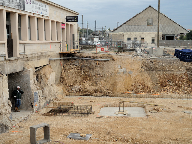 BESANÇON: Travaux du tramway, la gare Viotte - 01.