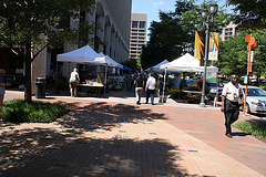 02.FreshFarmMarket.CrystalCity.VA.8June2010