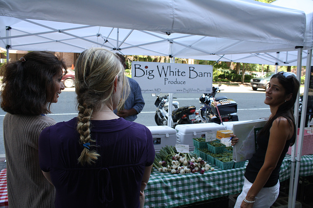 23.FreshFarmMarket.CrystalCity.VA.8June2010