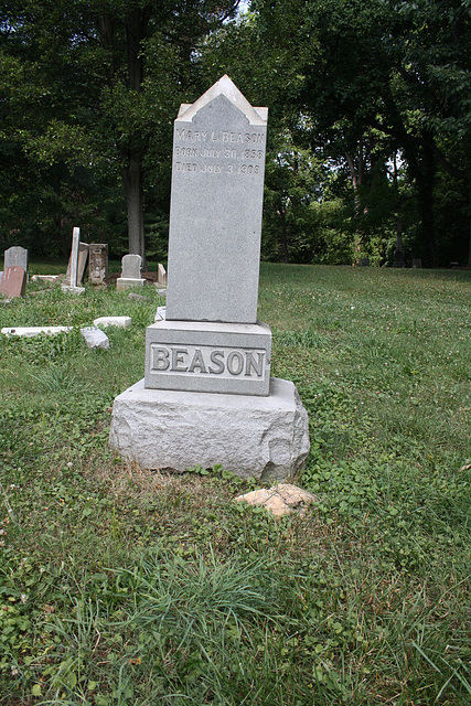 131.MountZionCemetery.Georgetown.27O.NW.WDC.21June2010