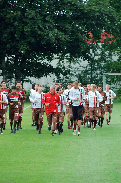 St. Pauli 1. Training 10-11  049