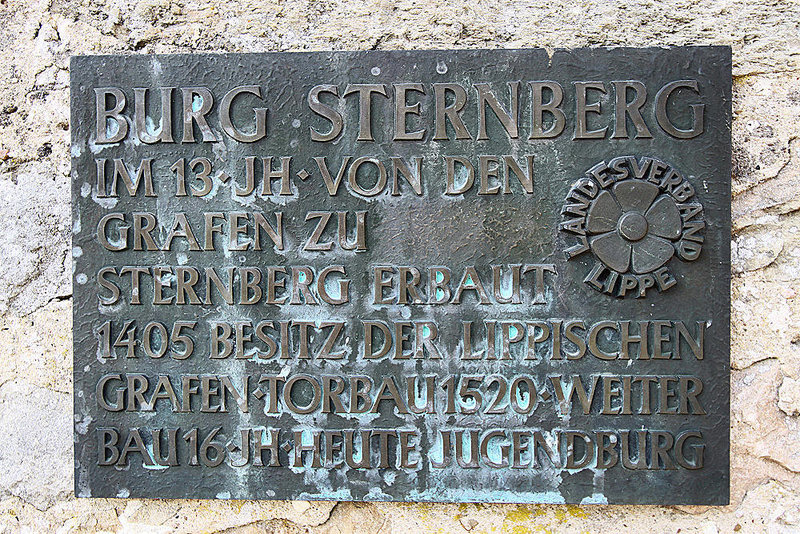 20100624 6079Ww [D~LIP] Burg Sternberg. Extertal