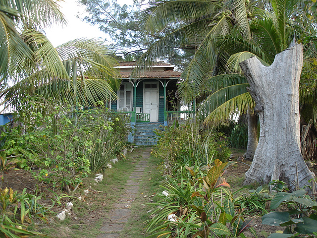 Maison cubaine / Cuban house - Varadero, CUBA. 6 février 2010