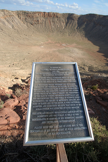Meteor Crater - Memorial to Daniel Moreau Barringer (7216)