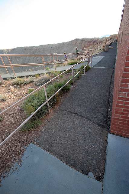 Meteor Crater Walkway (7219)