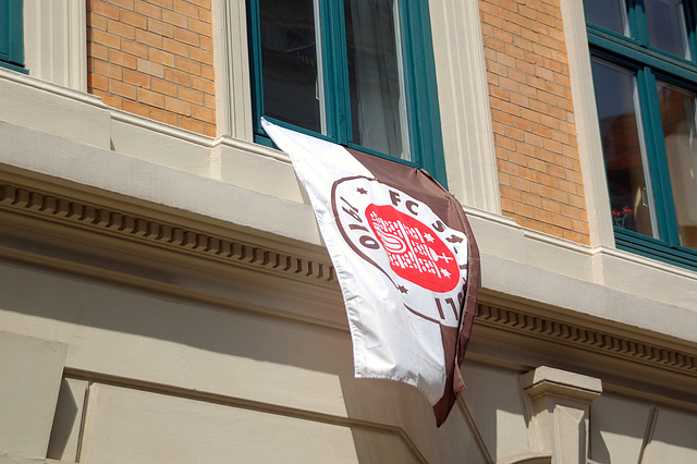 St. Pauli ist zum Jubiläum geschmückt!