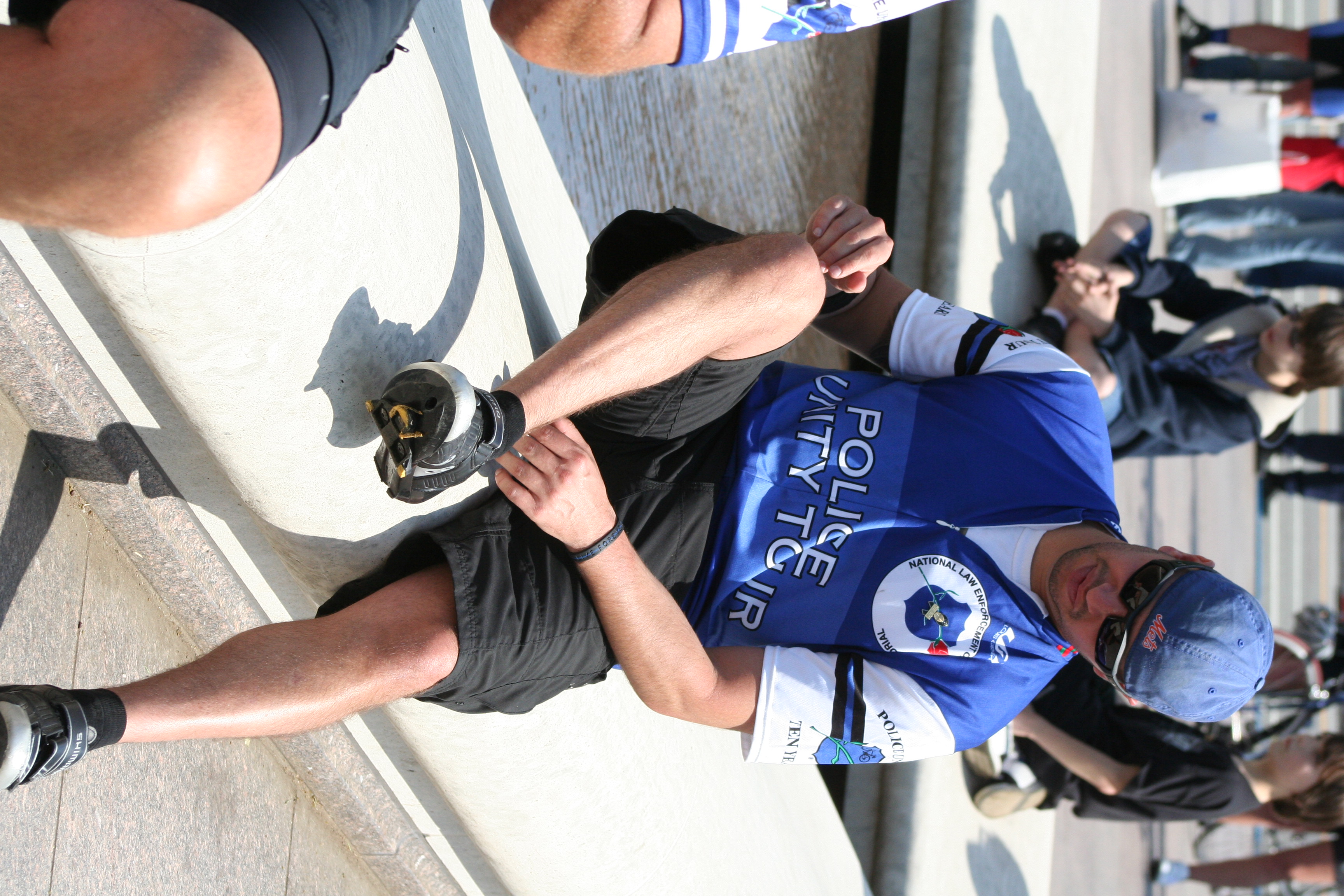 41.PoliceUnityTour.Ceremony.NLEOM.WDC.12May2009