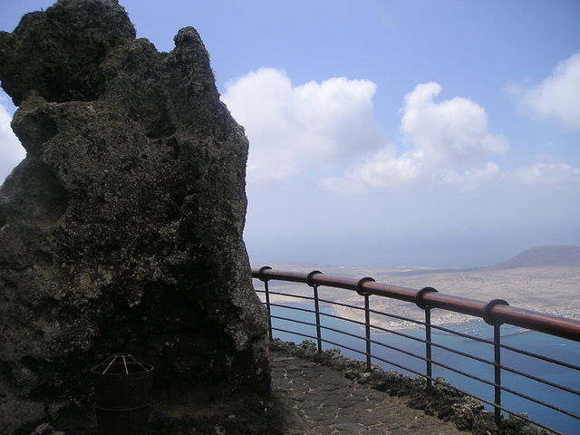 Issla de la Graciosa vista desde el Mirador del Rio- Lanzarote  (4)