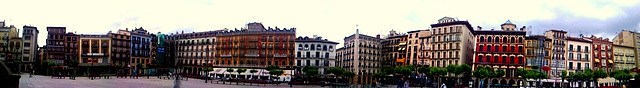 Pamplona: plaza del Castillo.