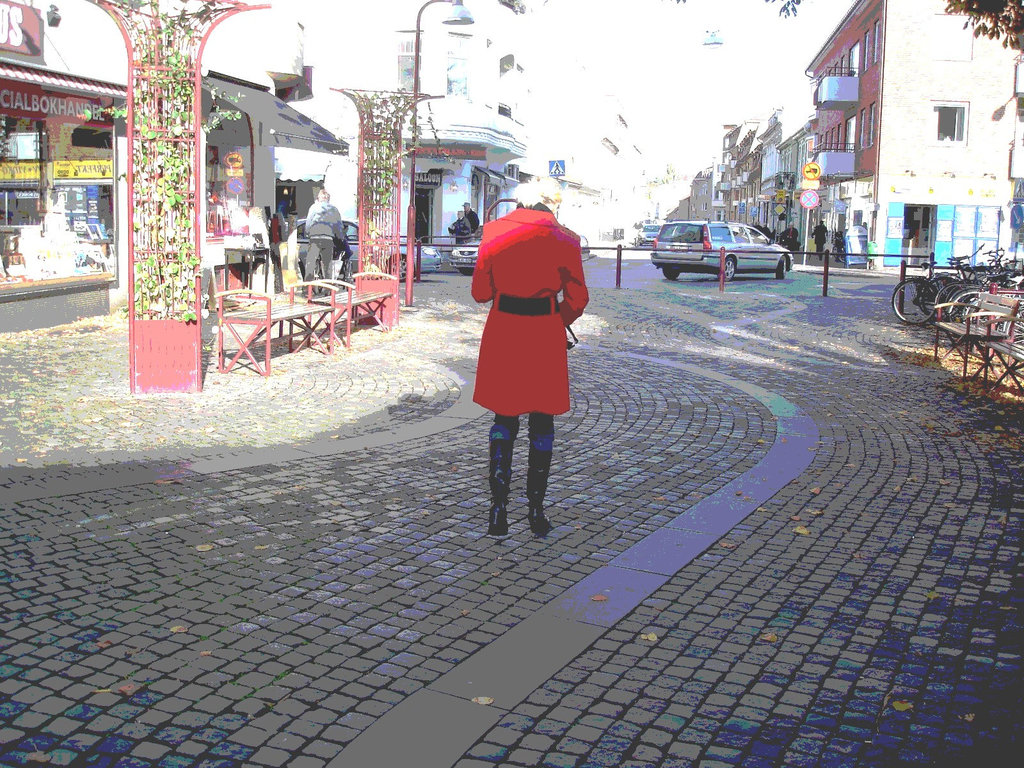 Grande blonde séduisante en bottes à talons hauts / Tall red Swedish blond lady in high-heeled boots - Ängelholm / Suède - Sweden.  23-10-2008  - Postérisation