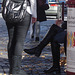 Blonde Sony en bottes sexy à talons trapus avec son amie / Sony infinity perfekt blond Lady in sexy chunky heeled boots with her  friend  -  Ängelholm / Suède - Sweden.  23-10-2008
