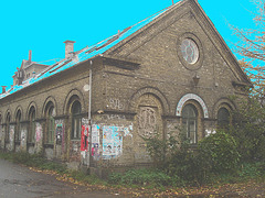 Chapelle Sundhedshuset chapel / Christiania / Copenhague - Copenhagen.  26 octobre 2008 - Avec ciel bleu photofiltré