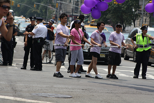 29.40thPride.Parade.NYC.27June2010