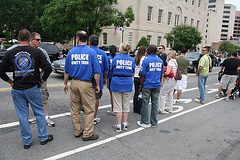 17.Pre.PoliceUnityTour.NLEOM.WDC.12May2010