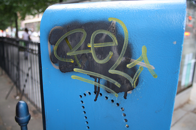 02.Graffiti.14P.NW.WDC.21May2010