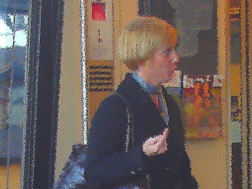 Grande blonde suédoise en bas de coiffeur et talons hauts / Tall blond in barber shop socks and high heels - Ängelholm / Suède - Sweden.  23-10-2008 - Pointillisme  et peinture à l'huile